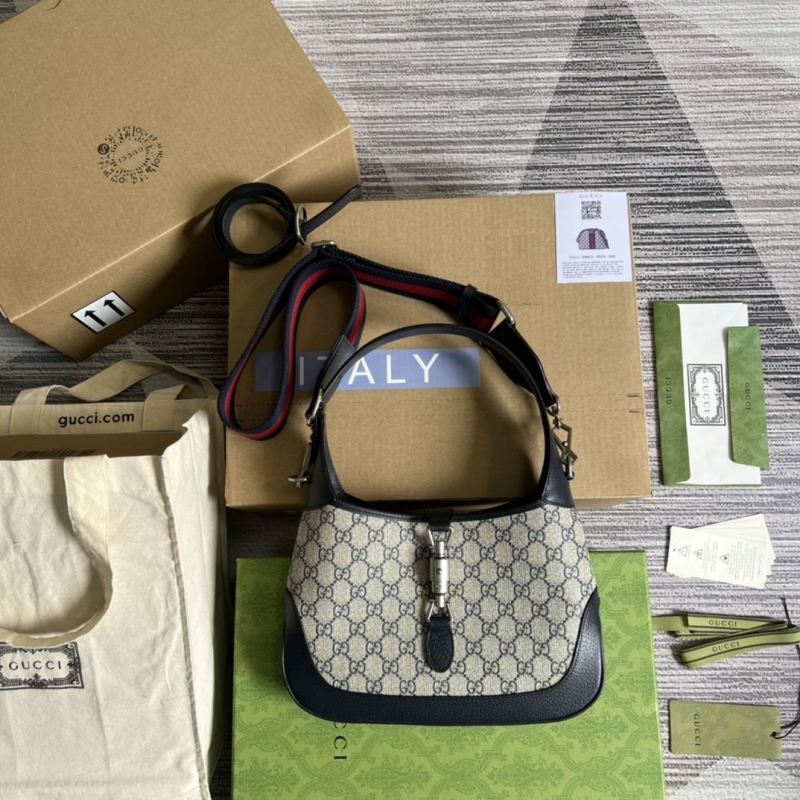 G*u*i top handle bags